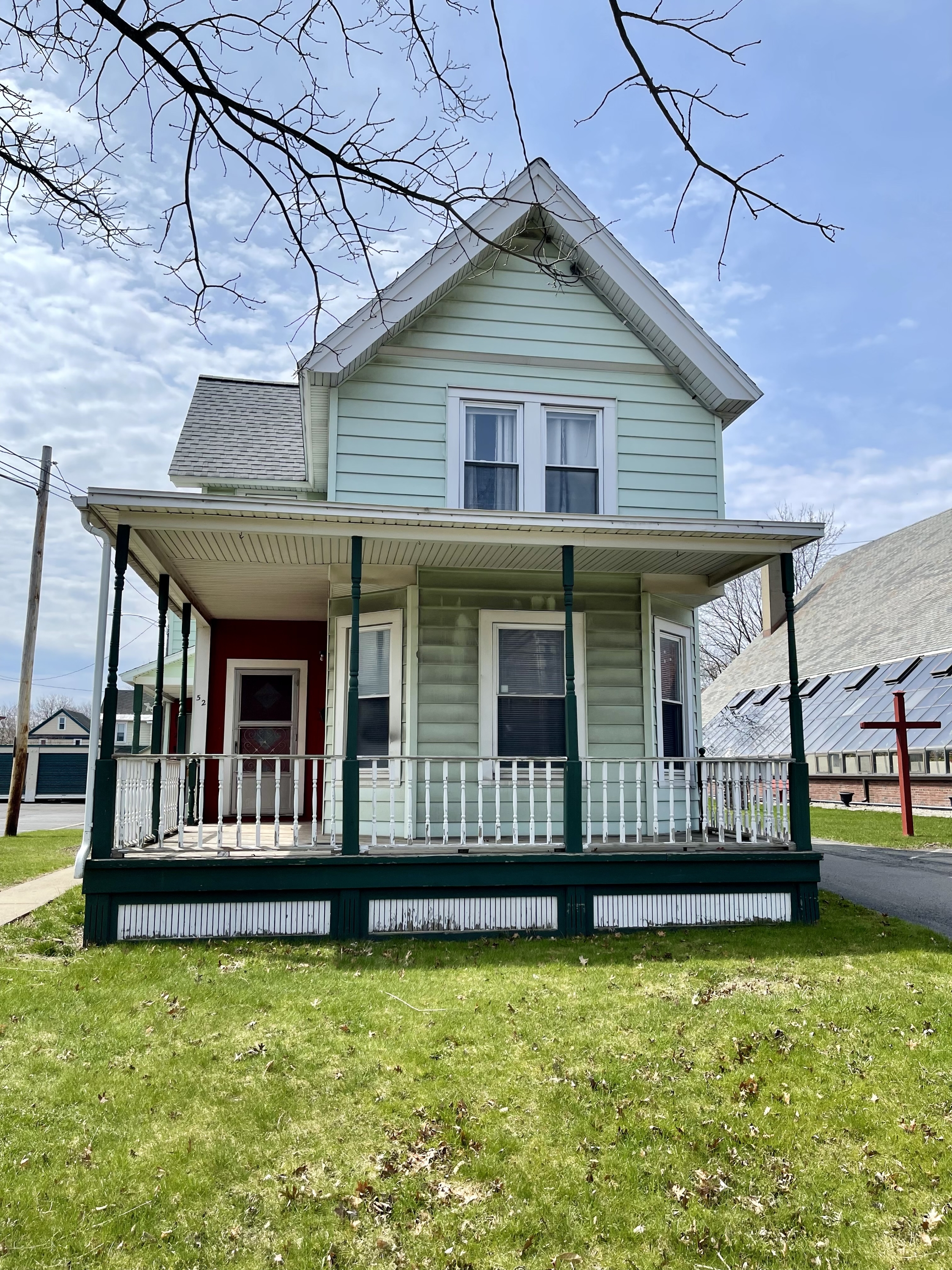 Property main image