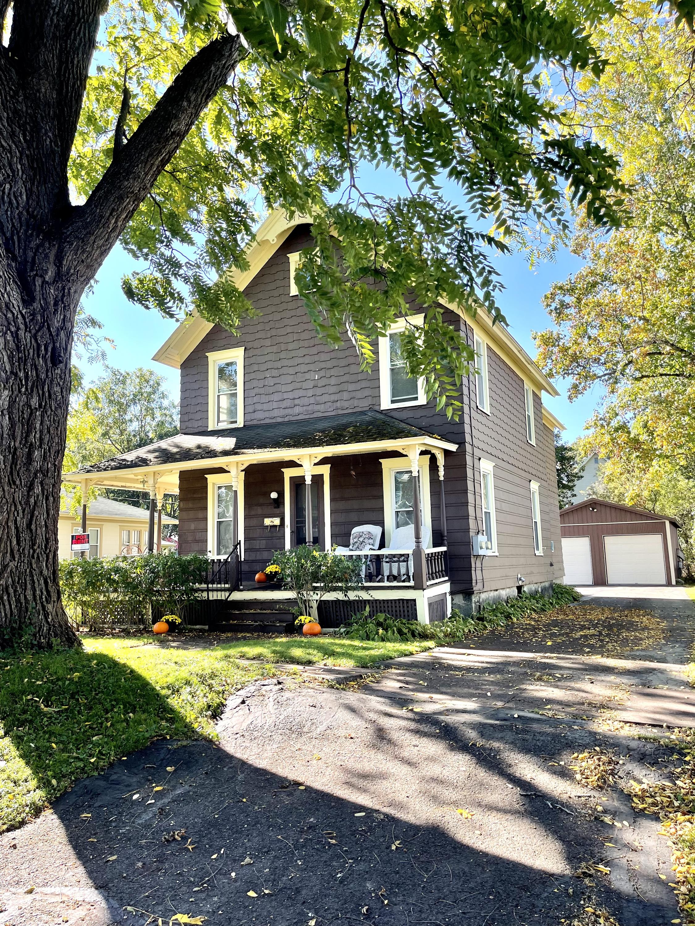 73 Hamlin Street - 1